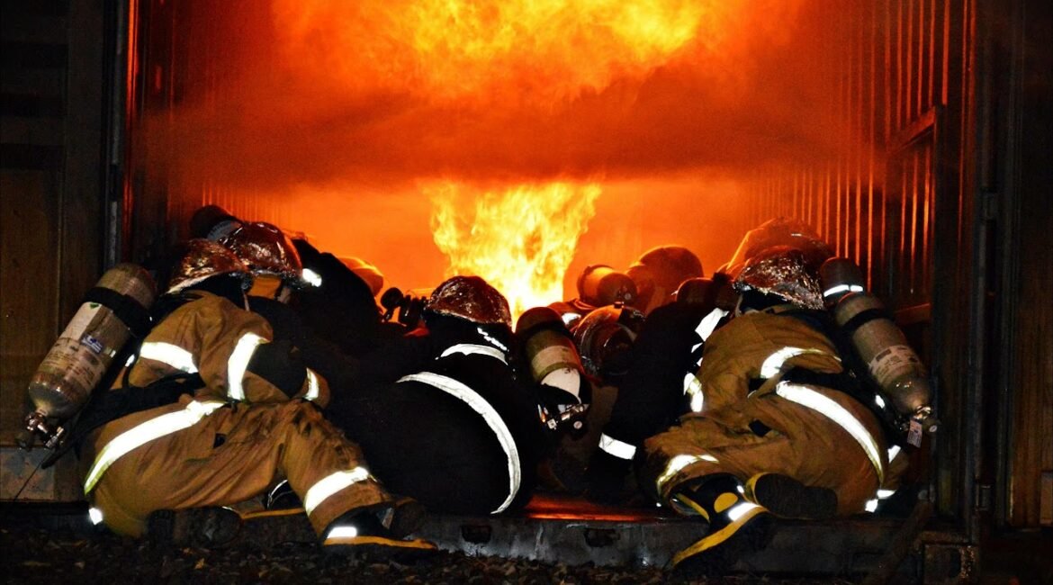 IT-02 e o comportamento do fogo princípios de ignição, propagação e controle segundo o Corpo de Bombeiros